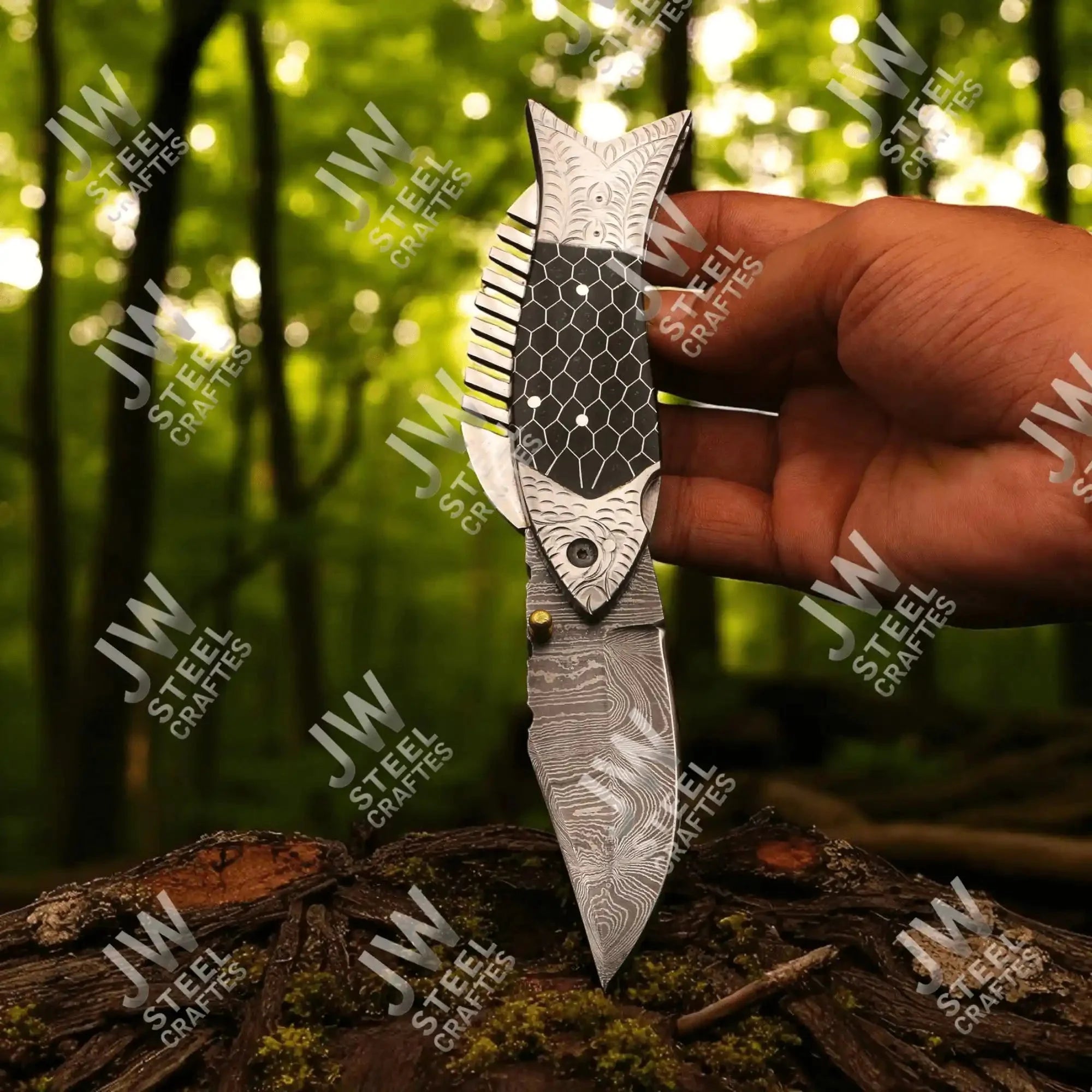 Hand Forged Damascus Steel Folding Knife – Honeycomb, Pinecone & Brass Handle Variations